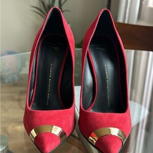 Giuseppe Zanotti Red Suede Pumps with Gold Accent